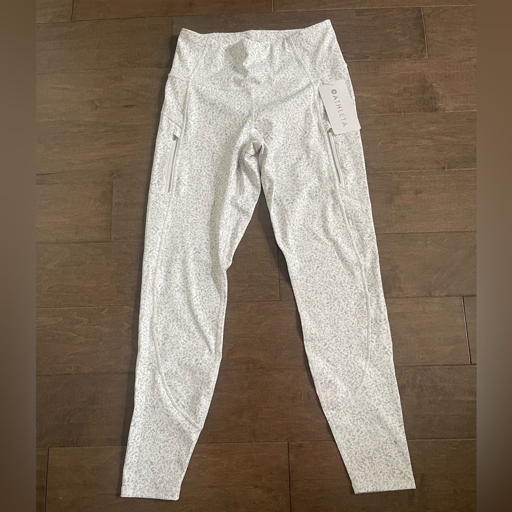 NWT Athleta Light Gray/White Patterned Rainier Tight - Medium
